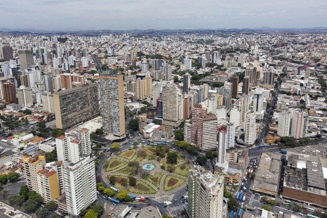 Belo Horizonte viewBelo Horizonte Barrio Sao PedroCidade administrativa